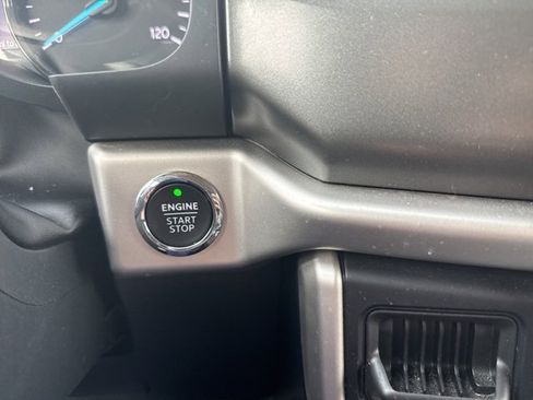 Used 2024 Ford Expedition Max XLT image 21