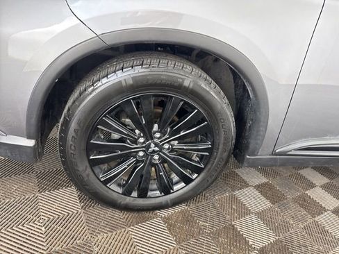 Used 2020 Mitsubishi Outlander LE image 35