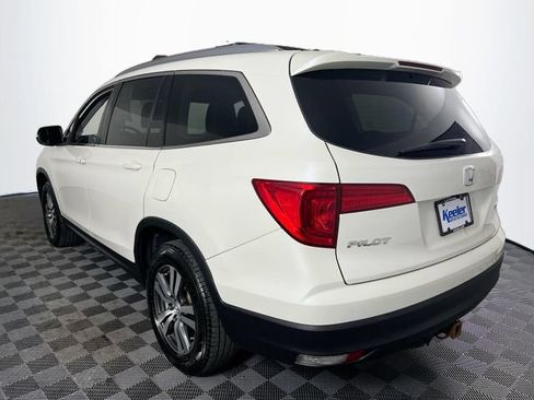 Used 2017 Honda Pilot EX-L image 4