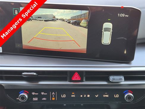 New 2025 Kia Sorento S image 13