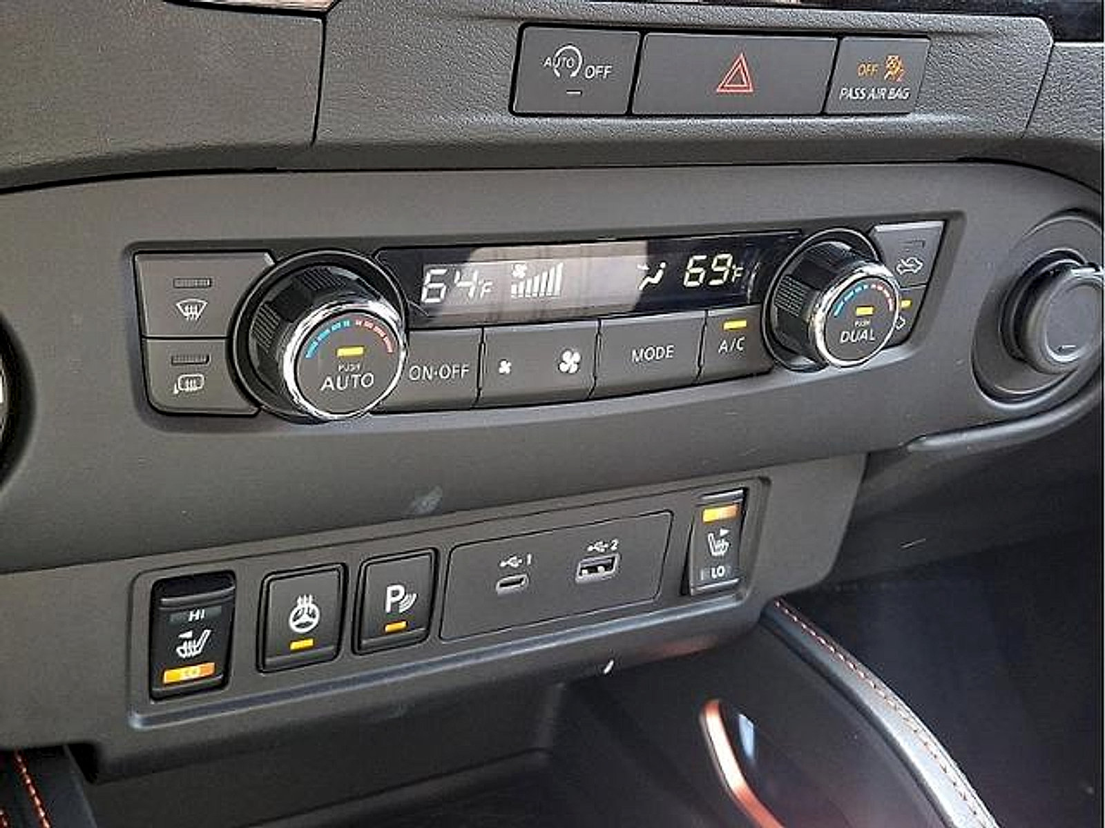 Used 2024 Nissan Frontier PRO-4X w/ Pro Premium Package AWD/4WD image 17