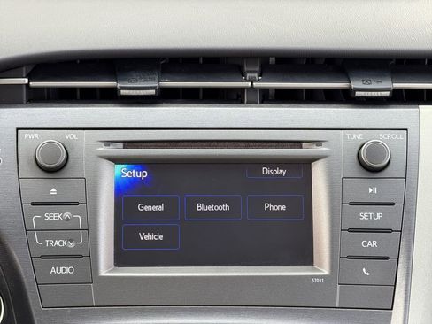 Used 2014 Toyota Prius Two image 11