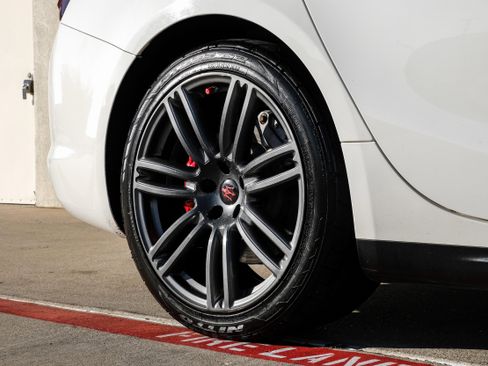 Used 2019 Maserati Ghibli S image 48