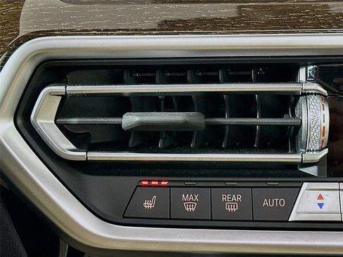 Certified 2023 BMW X3 xDrive30i w/ Convenience Package image 20