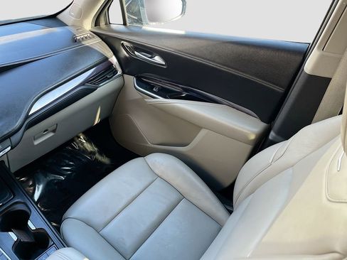 Used 2023 Cadillac XT4 Luxury w/ Cold Weather Package image 25