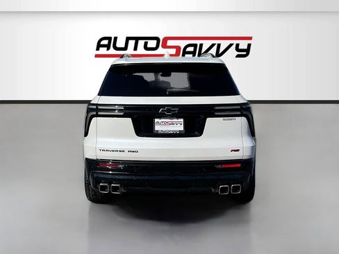 Used 2024 Chevrolet Traverse RS image 6