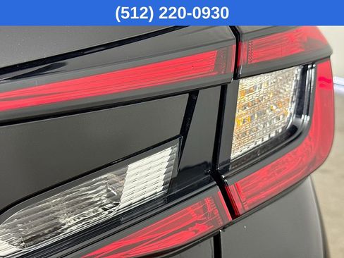 Certified 2026 Subaru Crosstrek 2.0i Premium image 33