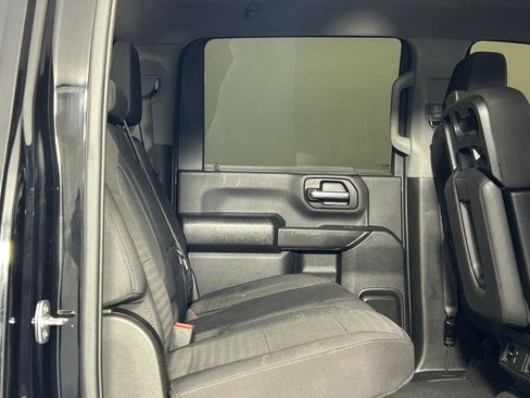 Used 2025 Chevrolet Silverado 2500 Custom w/ Custom Value Package AWD/4WD image 10