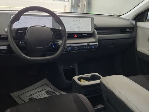 Used 2024 Hyundai Ioniq 5 SEL RWD image 8