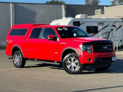 Used 2014 Ford F150 FX4 w/ Equipment Group 402A Luxury AWD/4WD image 2