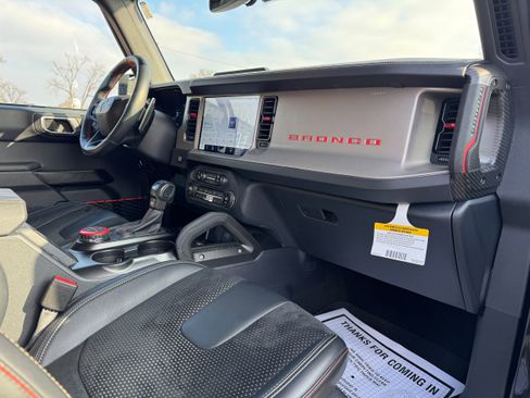 Used 2023 Ford Bronco Raptor AWD/4WD image 17