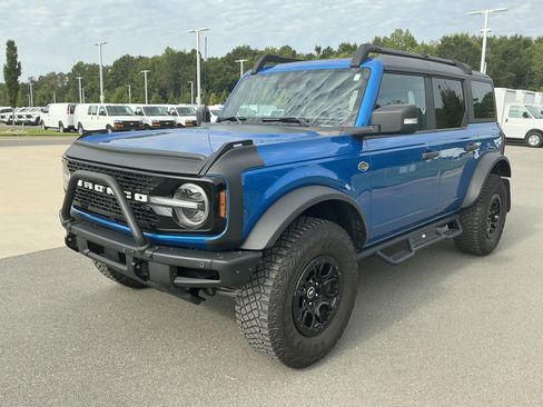 Used 2023 Ford Bronco Wildtrak AWD/4WD image 34