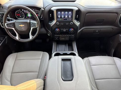 Used 2022 Chevrolet Silverado 2500 LTZ w/ LTZ Premium Package AWD/4WD image 10