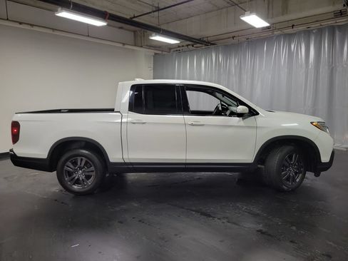Used 2020 Honda Ridgeline Sport image 9