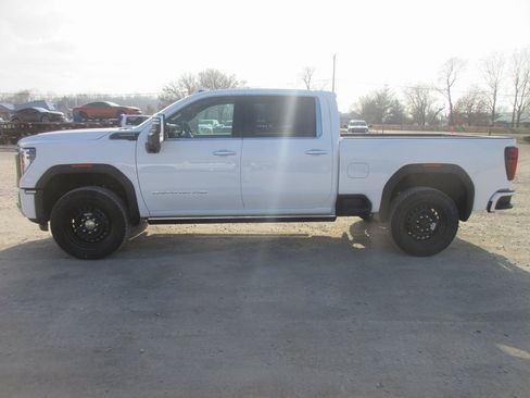 New 2026 GMC Sierra 2500 Denali Ultimate image 8