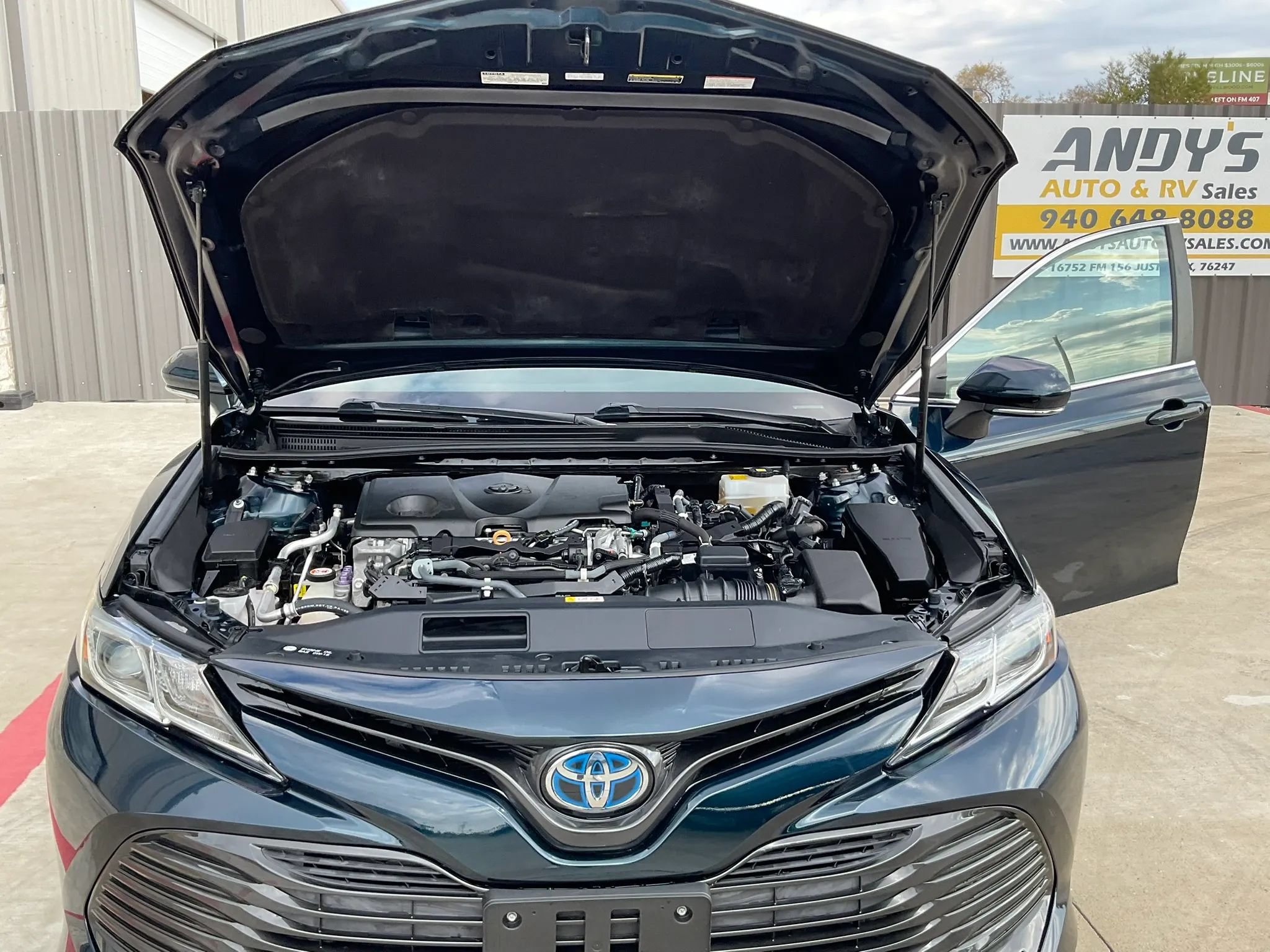 Used 2018 Toyota Camry LE w/ Audio Package FWD image 34