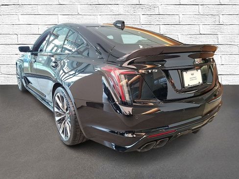 New 2026 Cadillac CT5 V Blackwing w/ Carbon Fiber 1 Package image 5