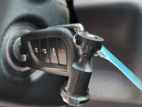 Used 2024 Toyota Camry LE FWD image 21