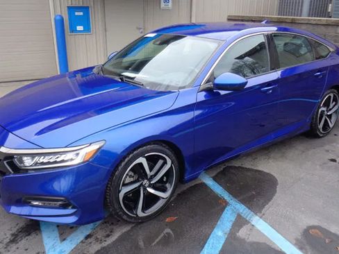 Used 2020 Honda Accord Sport image 1