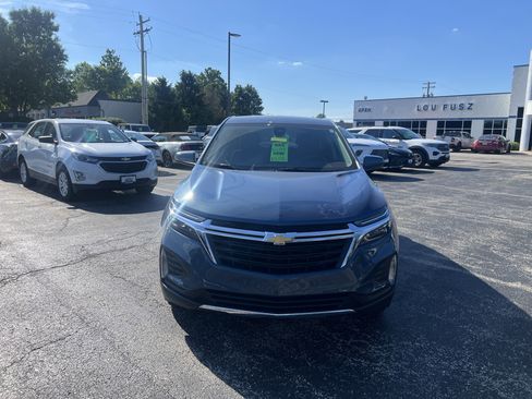 Used 2024 Chevrolet Equinox LT w/ LPO, Floor Liner Package FWD image 3