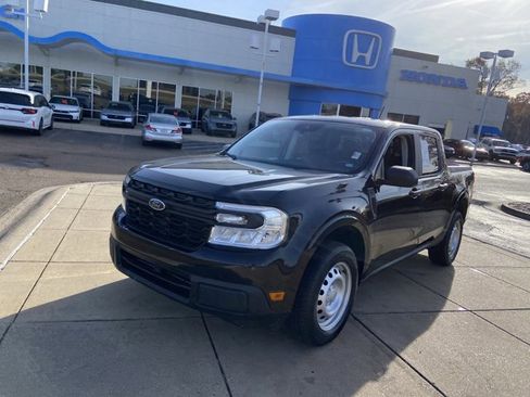 Used 2022 Ford Maverick XL image 4