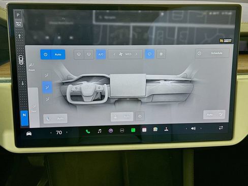 Used 2022 Tesla Model X AWD/4WD image 16