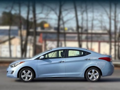 Used 2011 Hyundai Elantra GLS w/ Preferred Equipment Pkg 3 image 8