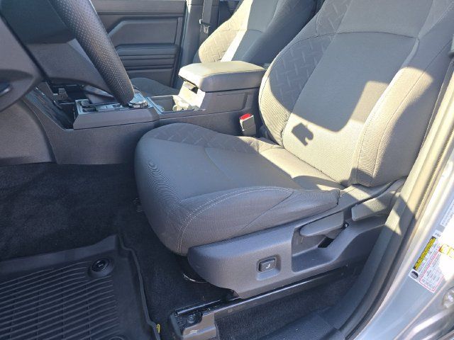 Used 2024 Toyota Tacoma SR AWD/4WD image 22
