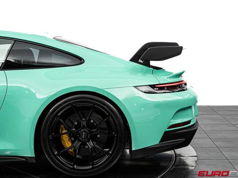 Used 2022 Porsche 911 GT3 RWD image 15