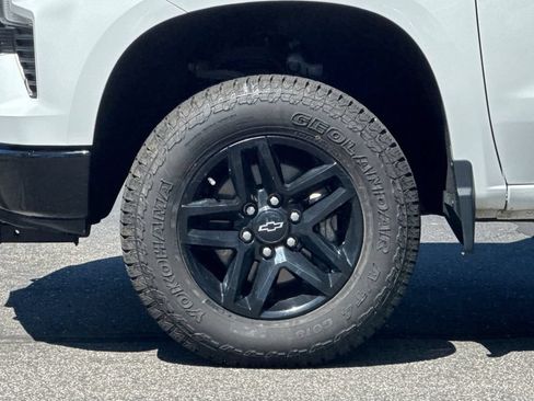 Used 2022 Chevrolet Silverado 1500 LT Trail Boss w/ Protection Package AWD/4WD image 25