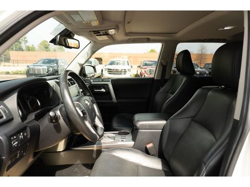 Used 2023 Toyota 4Runner Limited image 11