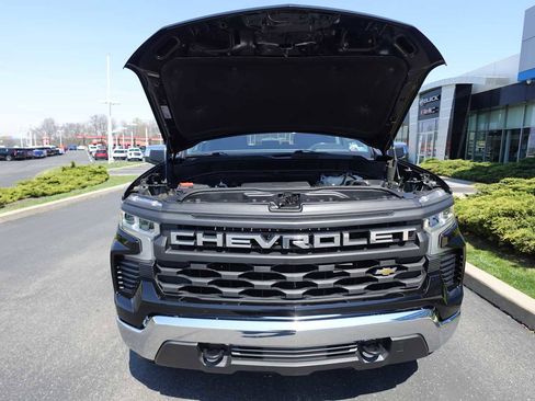 Used 2022 Chevrolet Silverado 1500 LT image 27