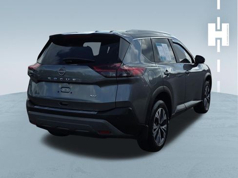 Used 2023 Nissan Rogue SV w/ SV Premium B Package FWD image 4