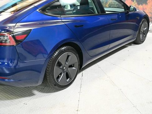 Used 2023 Tesla Model 3 Standard Range RWD image 8