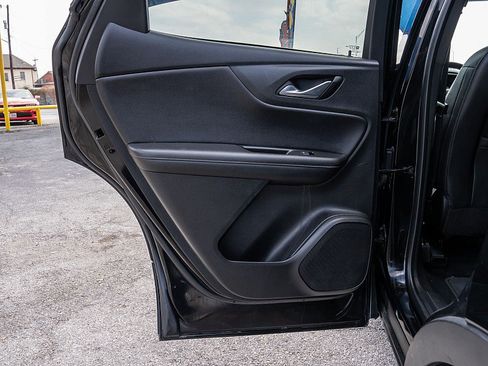 Used 2021 Chevrolet Blazer LT w/ Sound & Technology Package image 11