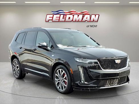 Used 2023 Cadillac XT6 Sport w/ Technology Package image 11