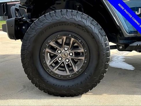 Used 2024 Jeep Wrangler Unlimited Rubicon 392 image 9