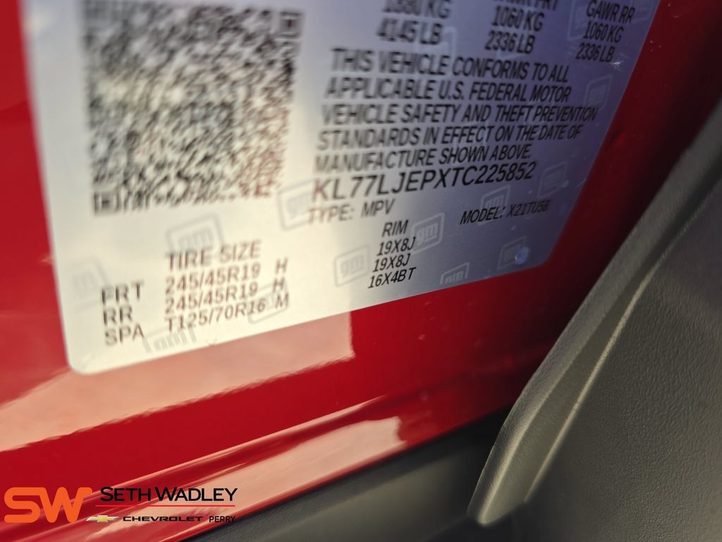 New 2026 Chevrolet Trax RS w/ Sunroof Package FWD image 36
