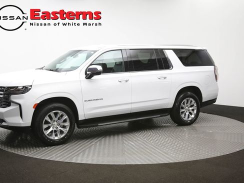 Used 2023 Chevrolet Suburban Premier RWD image 60