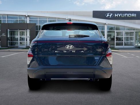 New 2026 Hyundai Kona SE image 6