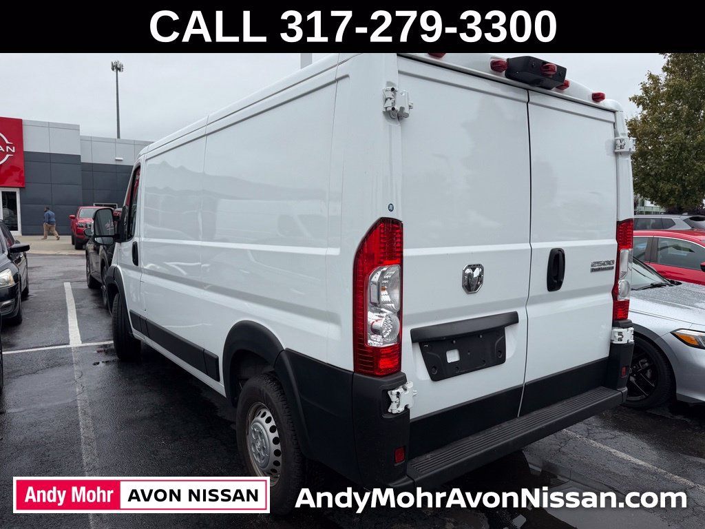 Used 2025 RAM ProMaster 2500 w/ Convenience Group FWD image 6