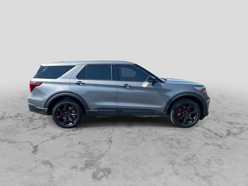 Used 2022 Ford Explorer ST w/ ST Street Pack AWD/4WD image 9