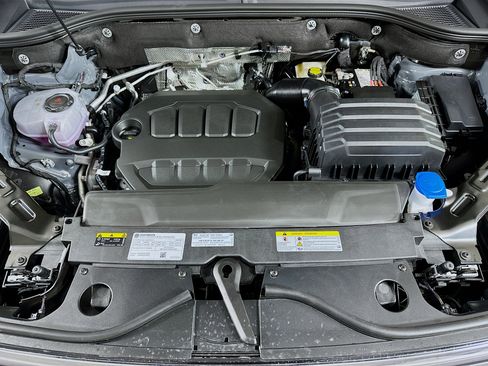 New 2026 Volkswagen Atlas SE image 30