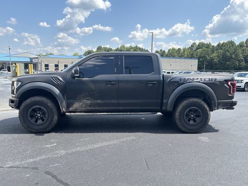 Used 2018 Ford F150 Raptor w/ Equipment Group 802A Luxury AWD/4WD image 20