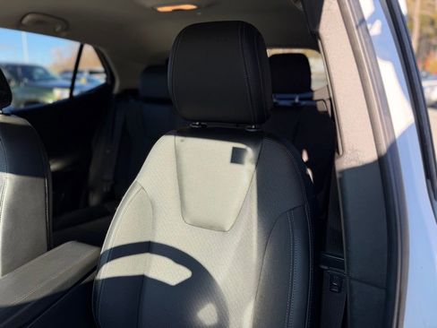 Used 2022 Buick Encore GX Preferred w/ Cold Weather Comfort Package image 8