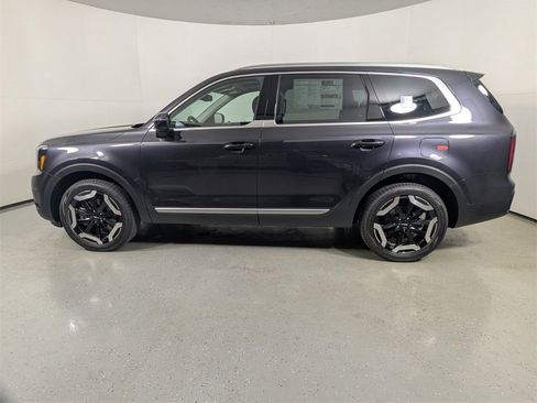 New 2025 Kia Telluride EX image 4