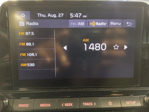 Used 2024 Kia Forte LXS FWD image 25