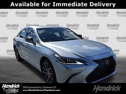 New 2025 Lexus ES 350 w/ Premium Package