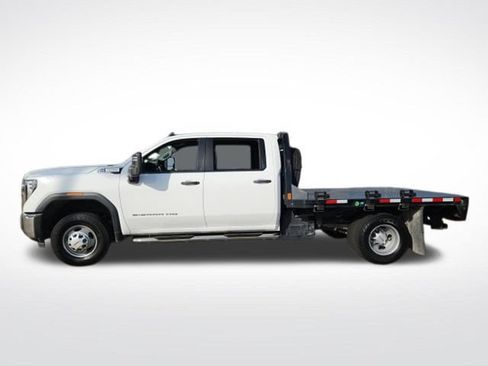 Used 2024 GMC Sierra 3500 Pro w/ Convenience Package RWD image 5