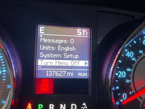 Used 2015 Chrysler Town & Country Touring w/ Driver Convenience Group image 12